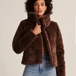 Abercrombie A&F Mini Puffer Faux Fur  chocolate brown size xs